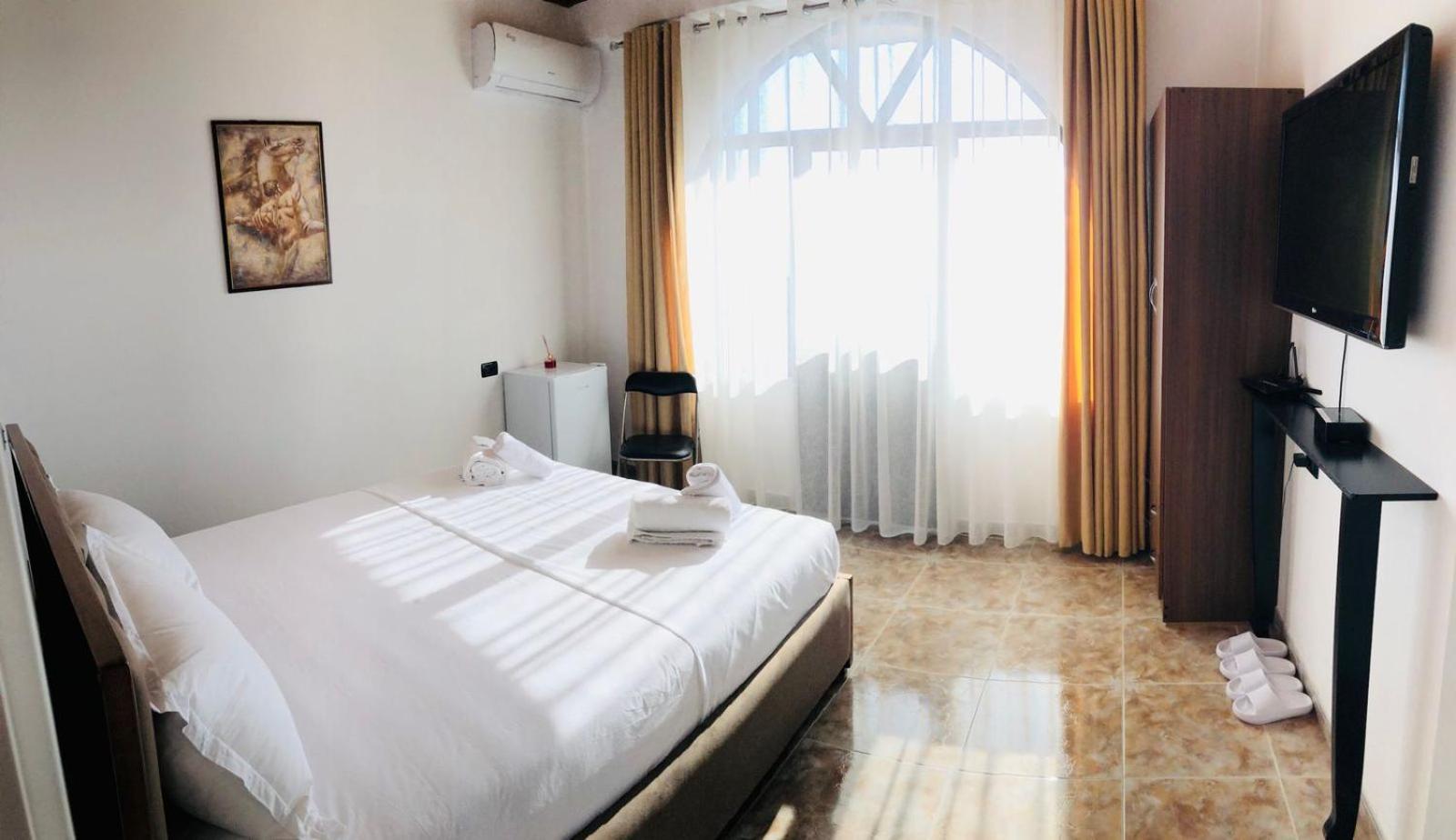 Rooms By Lion Krujë Buitenkant foto