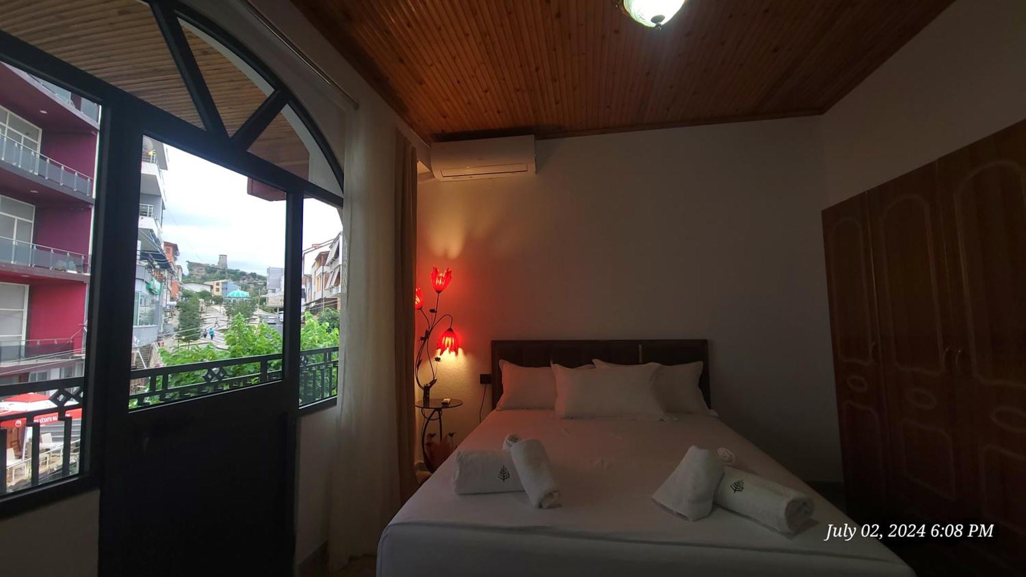 Rooms By Lion Krujë Buitenkant foto